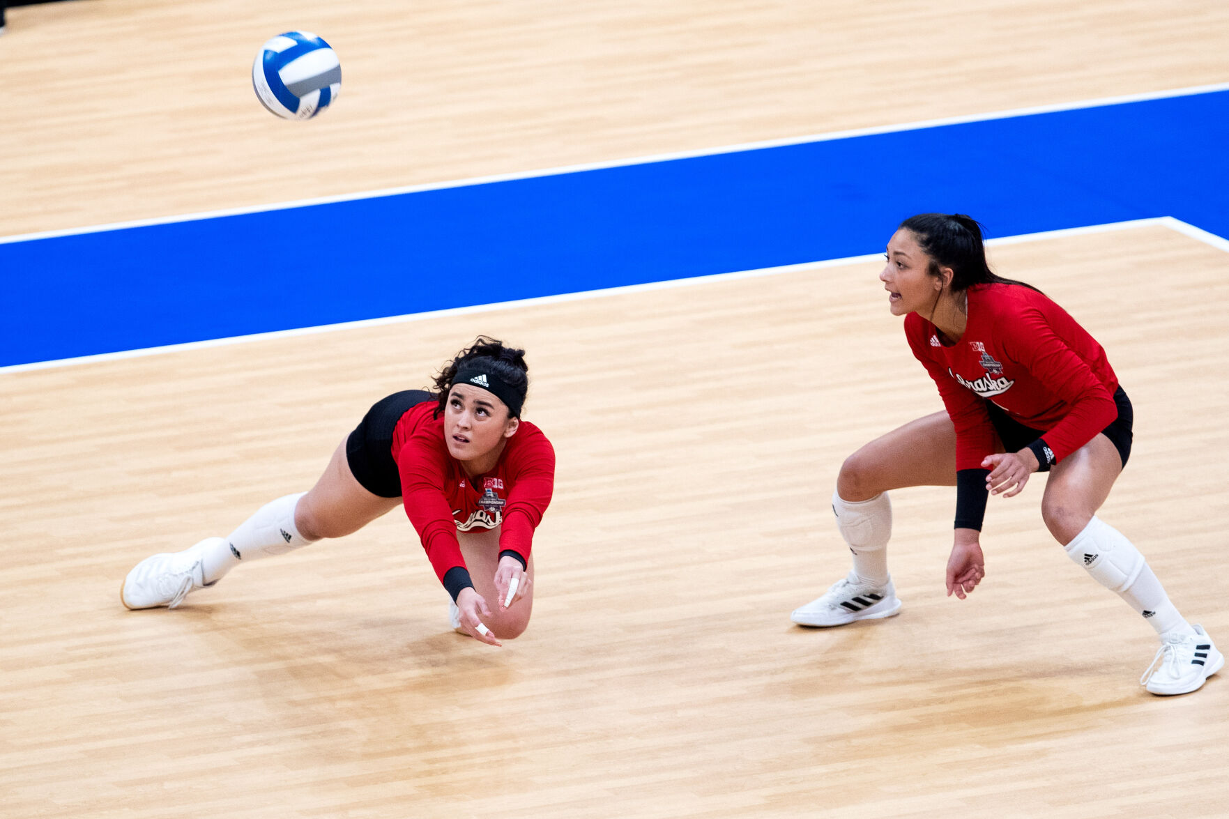 121921-owh-spo-nuvolley46.jpg
